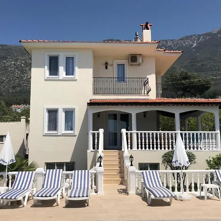 Villa Leytur